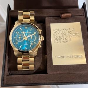 Michael Kors . 100 series watch blue and gold